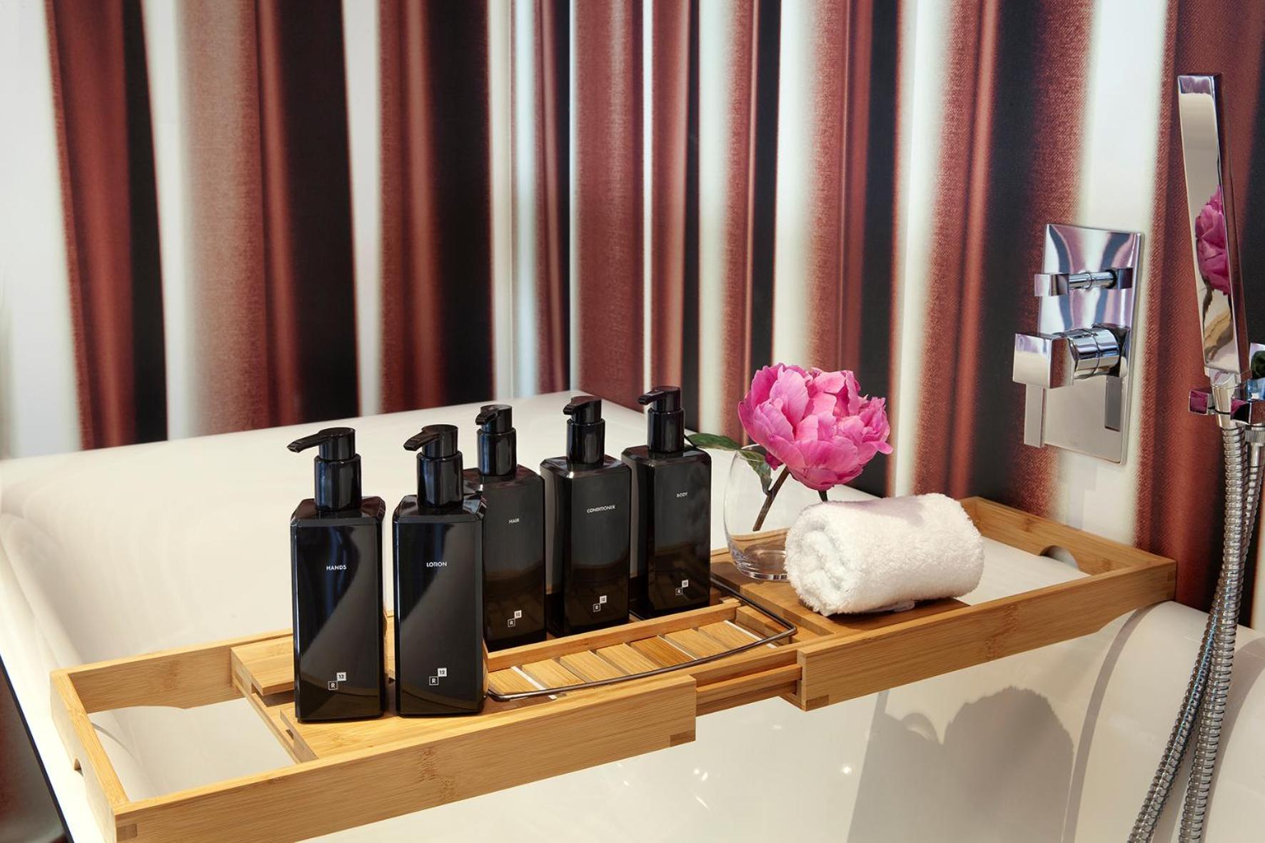 Room12 House 부쿠레슈티 외부 사진