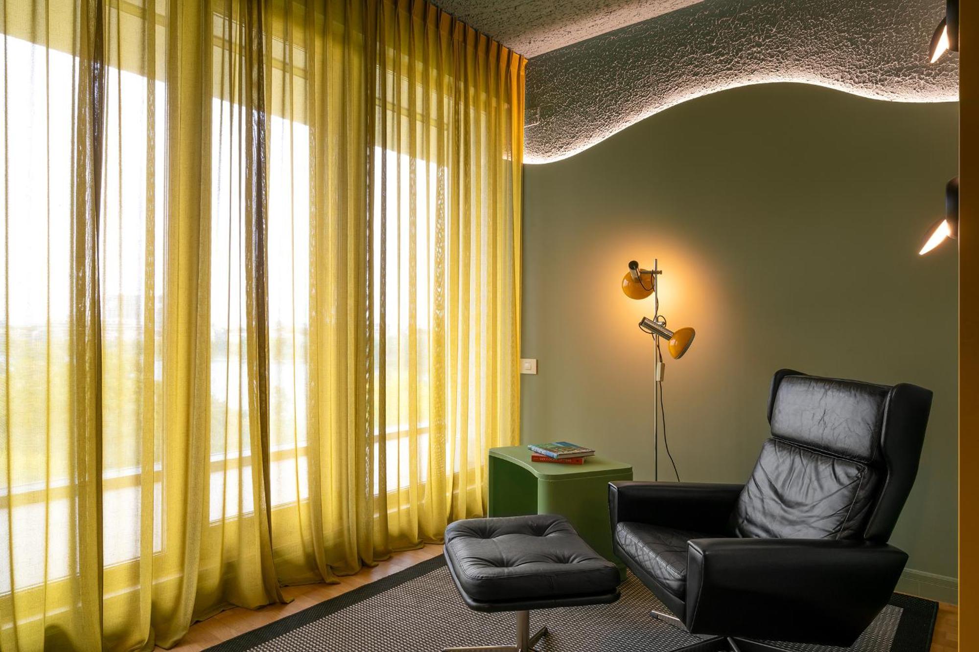 Room12 House 부쿠레슈티 외부 사진